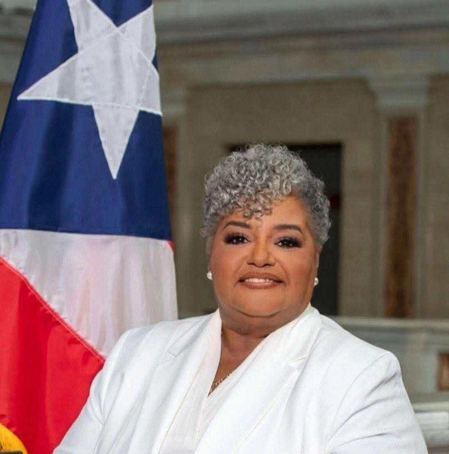 Nelie Lebrón Robles Image